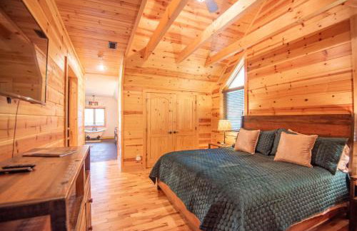 Our Place to Paws 4 Bd Lux Blue Ridge Mnt Cabin - Photo 26