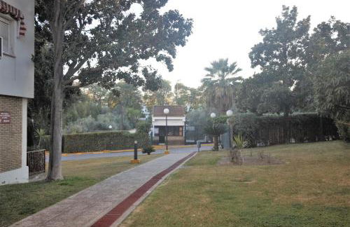 Bonito apart. con PARKING Y PISCINA - Foto 44