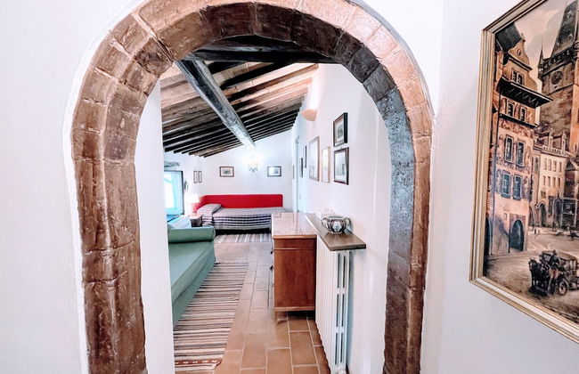 Vicolo - Sleeps 5 With air Con, Wifi, Balcony for Dining and Pool - Photo 55