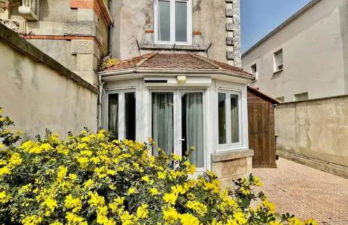 Escapade à Royan - A 5min de la gare jardin - Foto 7