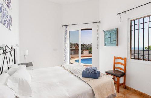 Tamango Hill, Nerja - Photo 10