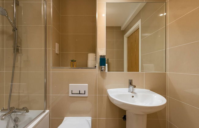 Skyvillion - Tower Point Enfield 2bed Wbalcony - Foto 20