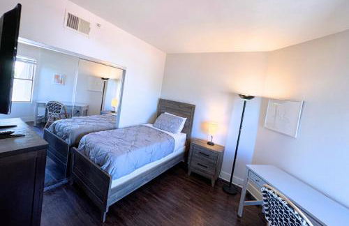 Cozy Apartment Homes On Wilshire Corridor - Foto 57