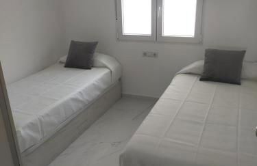 Family-Friendly 3BR Apartment in Salou Central, Near Beach - Foto 8