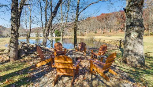 Pet-Friendly Topton Home with Patio, Deck and Views! - Foto 2