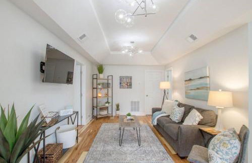 The Grant | 9 mins to downtown, Vandy on foot - Foto 26