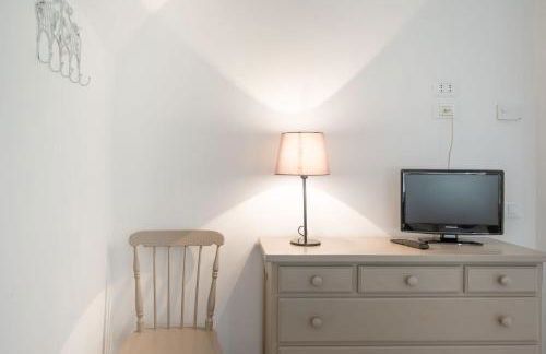 VACANZE VICINO ALLE PISTE - Vicino a Parcheggio e Centro Benessere - Parco Naturale Adamello Brenta - WI-FI & Netflix - Foto 18