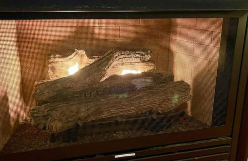 Beautiful Waterfront with Dock Firepit Hot tub - Foto 13