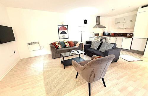 Cosy Two Bedroom Riverside Apartment - Foto 9