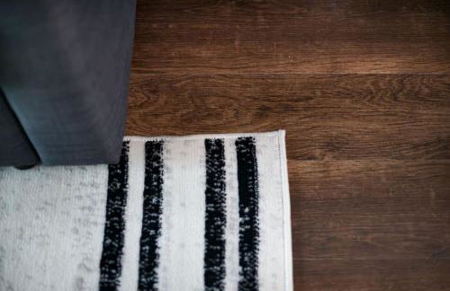 1BR Escape w Pool&Parking, Near Rvrwlk & Conv Ctr - Foto 19