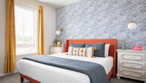 NEW HAPPY TRAIL 2BR CONDO CLOSE TO DOWNTOWN - Foto 1