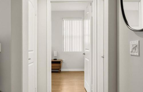 Central Irvine 1BR w Work Setup by Anyplace - 11753 - Foto 11