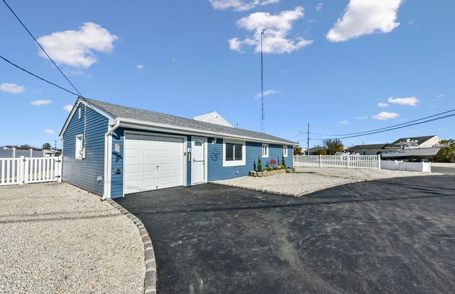 Waterfront Beach House - Photo 25