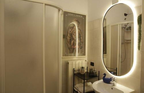 Midnight blues for 3 people near the airport - Foto 44