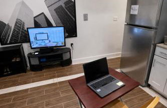 Next to Manhattan 2 Bedrooms Apartment - Subway 20 steps, Manhattan 1 Stop - Foto 6