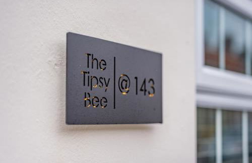 The Tipsy Bee At 143 - Foto 41