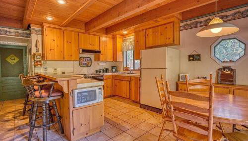 A-Frame Cabin in The Sequoias - Foto 5, stove, toaster