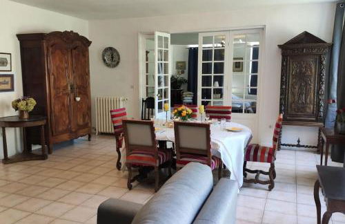 Charmant 110m2 avec jardin privé - Foto 19