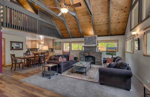 Piney wood - Quiet 2 BR Loft w Private Hot Tub - Foto 2