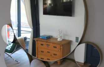 moderne Wohlfühlwohnung auf einem Dreiseitenhof - Photo 16