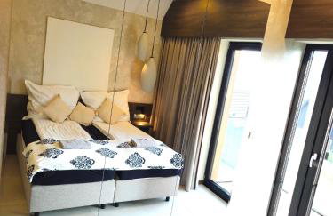 Lake Chwil widok na zalew i góry - Foto 49