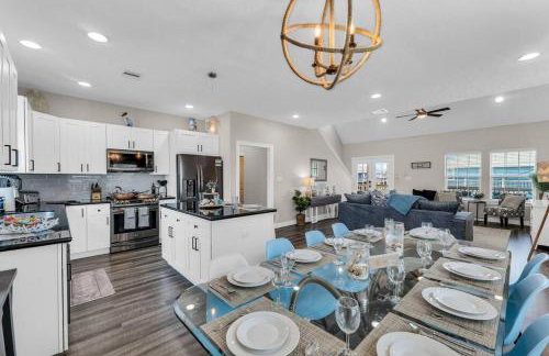 Hot Tub, Gas Grill, Tiki Bar w/TV, Dog Friendly - Foto 2