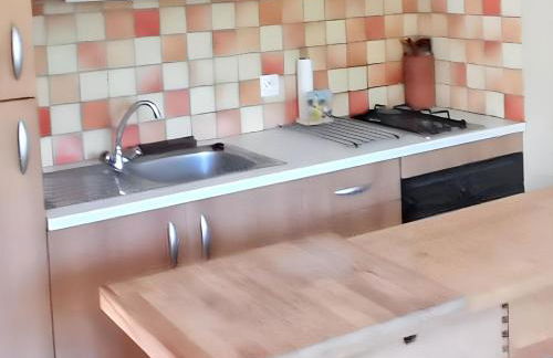 Appartement confortable à Hyères avec terrasse - Foto 4