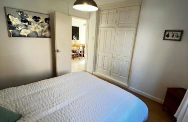 Big Group Bungalow, Sleeps 9, Perfect for Families - Photo 12