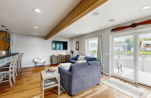 Campbell Lake Escape - Photo 7