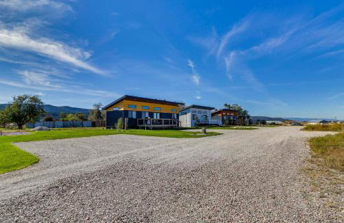 "The Farmhouse": Near Flathead Lake & Skiing - Foto 43