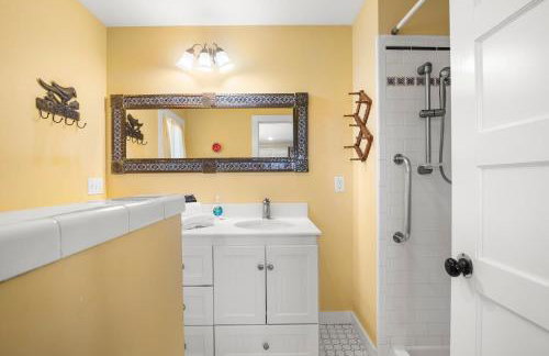 Stunning Water Views Sleeps 14 - Foto 20