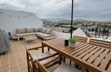 Calpe Central Penthouse Retreat with Pool - Foto 6