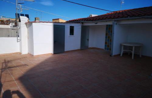 Fantástico Apartamento en el centro de Blanes y a 150mts de la Playa - Photo 16