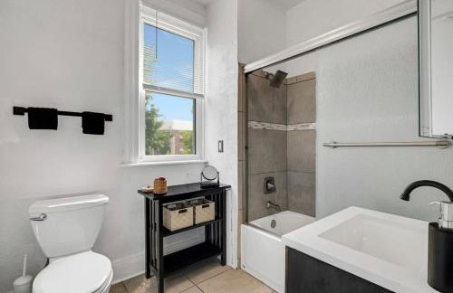 5BDRM GEM with Arcade - Mt Wash - Foto 27