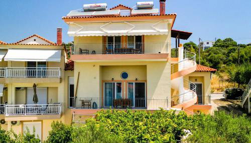 Sun, Sea & Space 100m to beach! - Foto 2