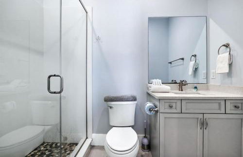 Blue Heaven on the Beach Gulf Front Sleeps 20 6 Br Heated Private Pool - Foto 54