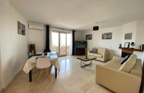 Apartamento Golf Bahia 37 - Foto 6