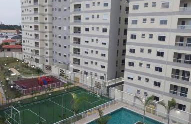 Apartamento em Buraquinho 2 quartos há 5 min da praia - Foto 1