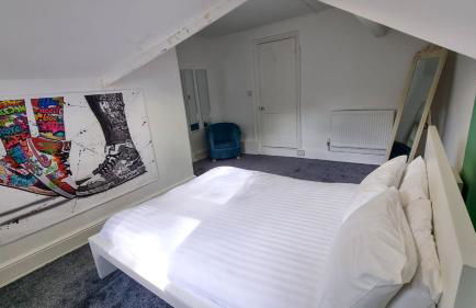 Ashton Mansion, Sleeps 20, Free Parking - Foto 15