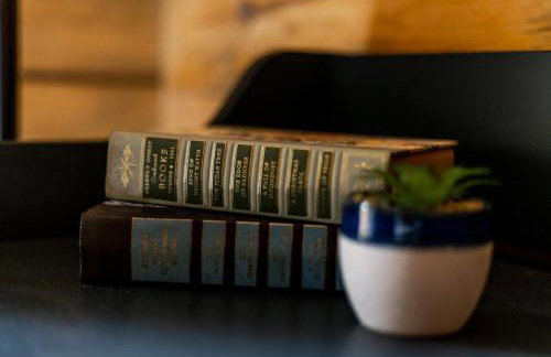 Thompson Cabin - Charming Salmon Riverfront A-Frame Oasis w/ fireplace - Foto 19