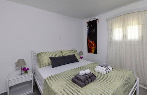 Restia Seaside Apartment I, 50m from Megas Gialos Beach - Foto 3