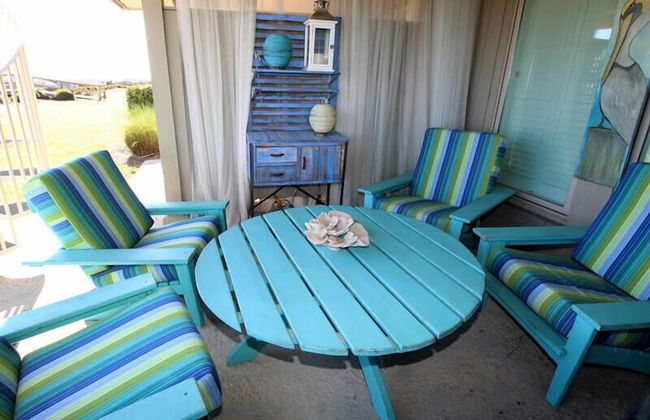 141 Capt. John Fripp Villa First-floor Unit Located in the Heart of Fripp Island - Foto 19