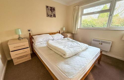 Dog Friendly Chalet At Broadland Park And Marina In Lowestoft Ref 12027B - Foto 16