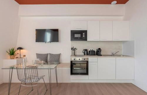 Studio équipé côté cour, parking gratuit - Foto 5