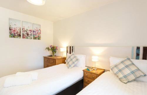 1 Springwater View - Photo 15