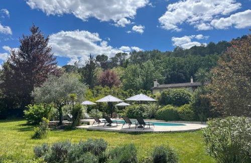 Maison Moutas - Foto 1