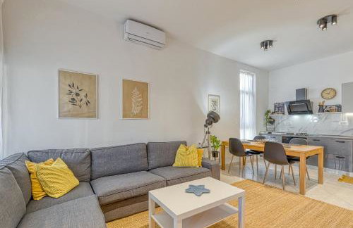 Runa with Terrace - Photo 11