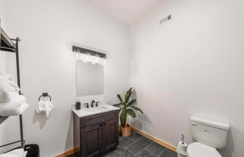 Mountain View Retreat with Large Swim Spa, Game Room - Foto 41