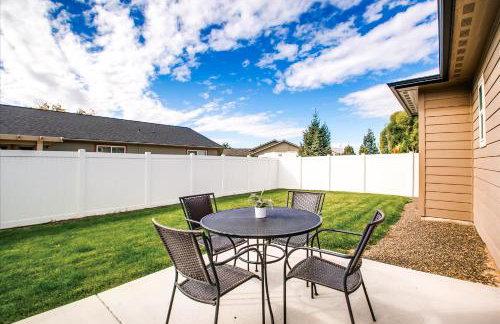 Gorgeous & Secluded 3BD 2BA Getaway by The Village at Meridian - Foto 33