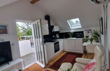 Blue Hills Luxury Apartment, Bay Front with Parking - Foto 17